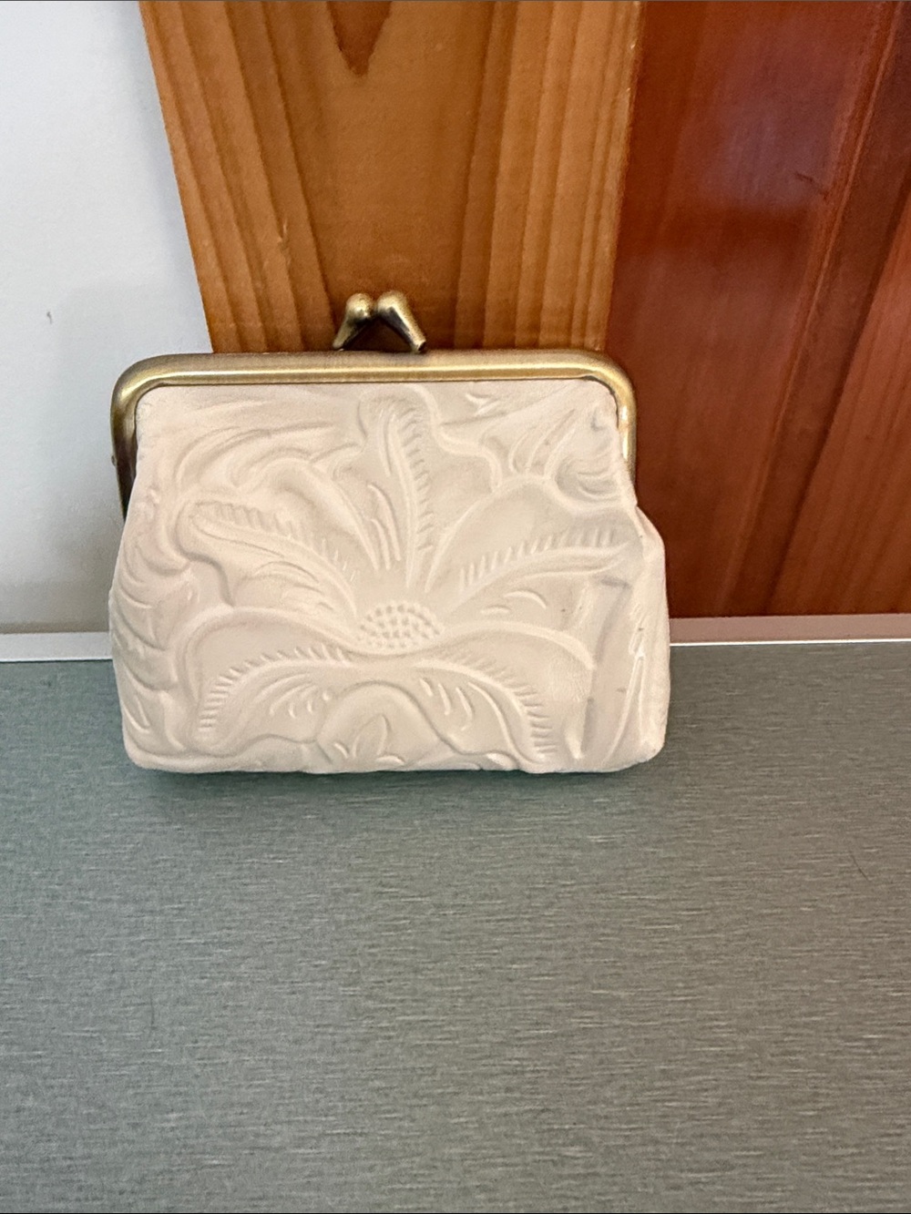 Patricia Nash White Embossed Frame wallet